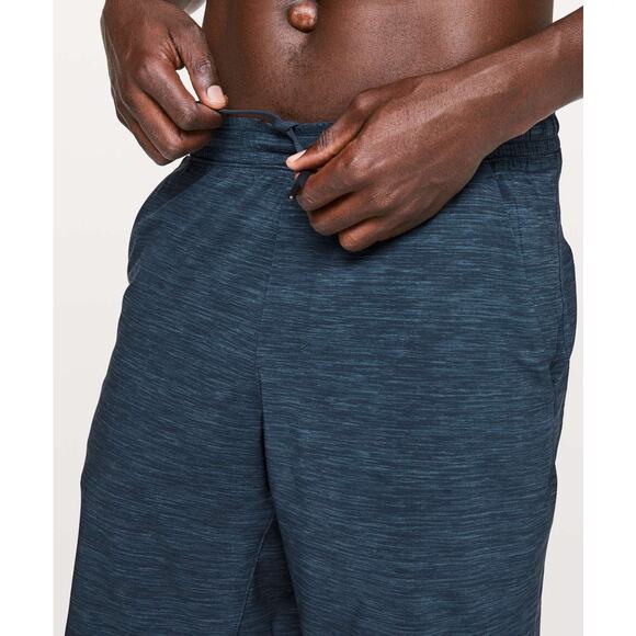 Lululemon Pace Breaker Short  9" Size M Men - Picture 4 of 6